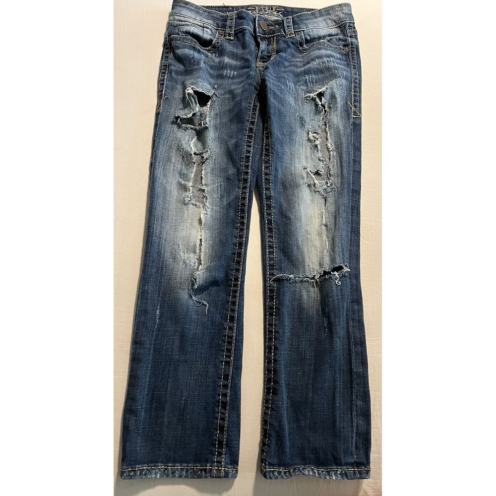 Buckle BKE‎ Black Label Ladies Size 24 Fit No. 146 Ripped Jeans 351